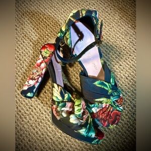 Chinese Laundry Floral Taffeta Heels